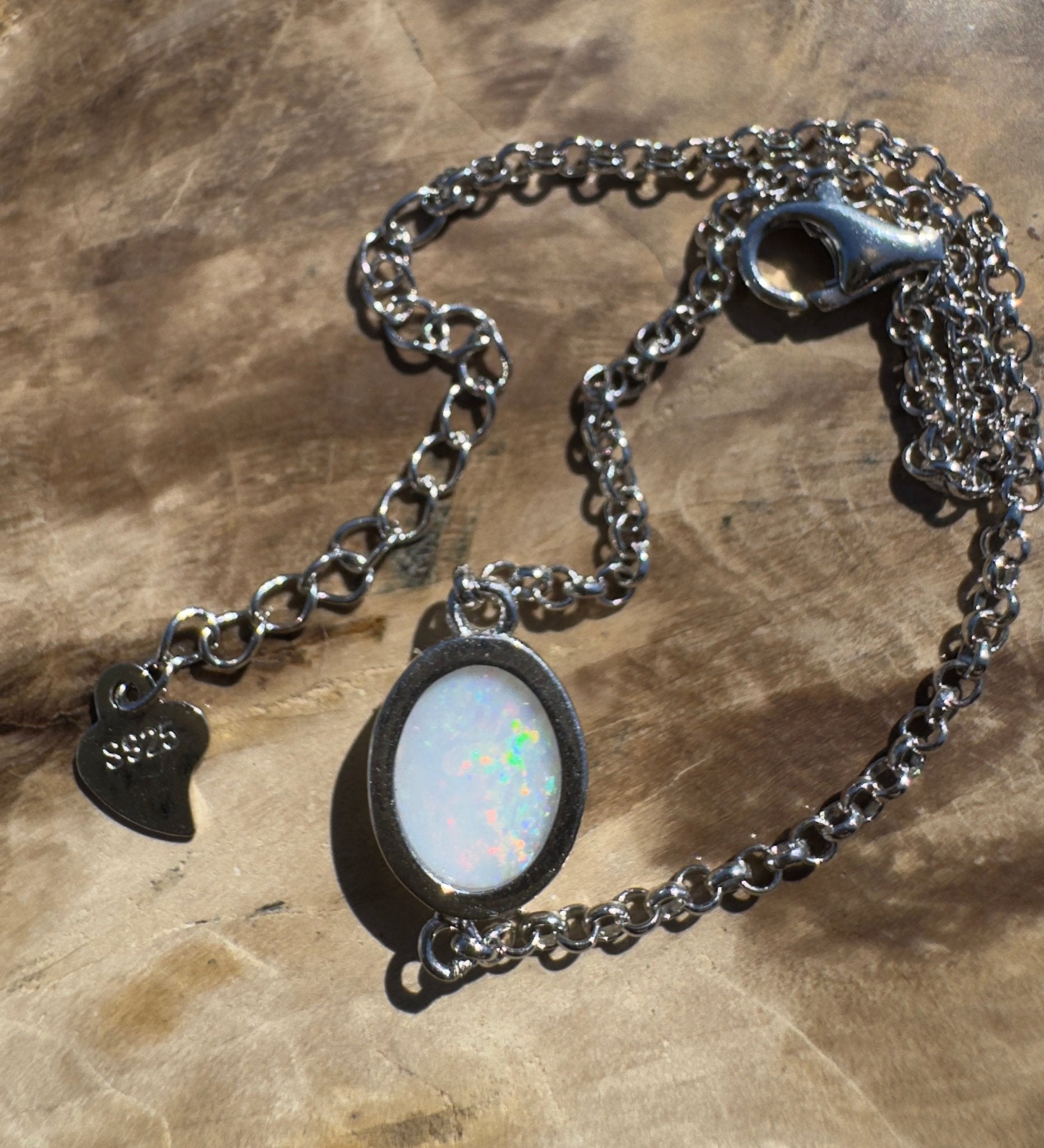 Gibb River Light ~ 1ct Coober Pedy Opal 925 Sterling Silver Bracelet