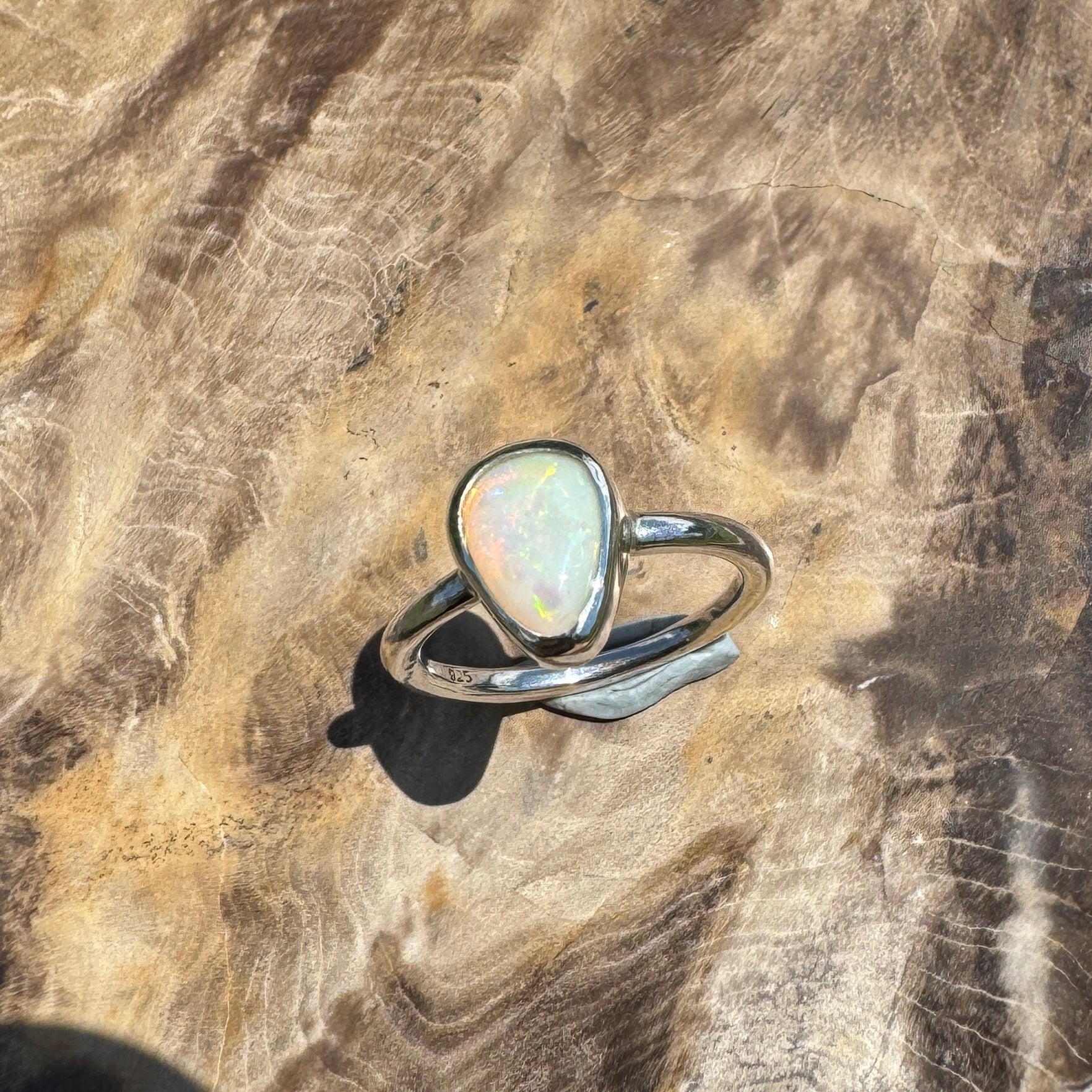 Glasshouse Flame ~ 0.9ct Solid Coober Pedy Light Opal 925 Sterling Silver Ring
