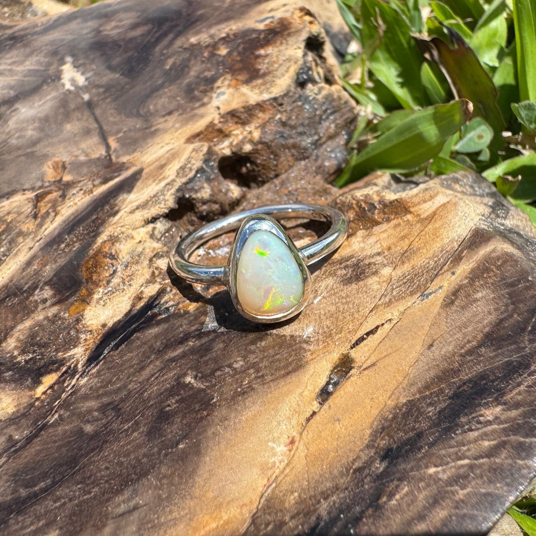 Glasshouse Flame ~ 0.9ct Solid Coober Pedy Light Opal 925 Sterling Silver Ring