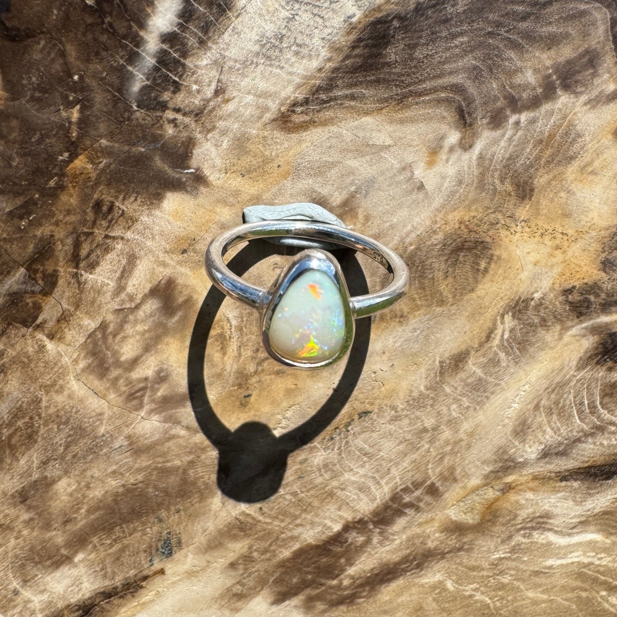 Glasshouse Flame ~ 0.9ct Solid Coober Pedy Light Opal 925 Sterling Silver Ring