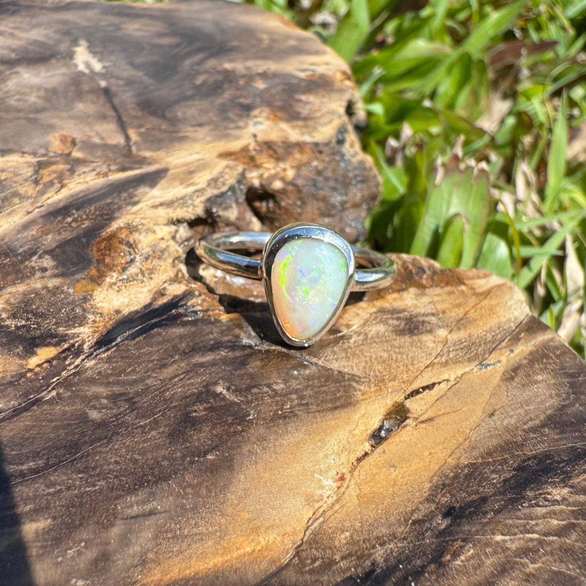 Glasshouse Flame ~ 0.9ct Solid Coober Pedy Light Opal 925 Sterling Silver Ring