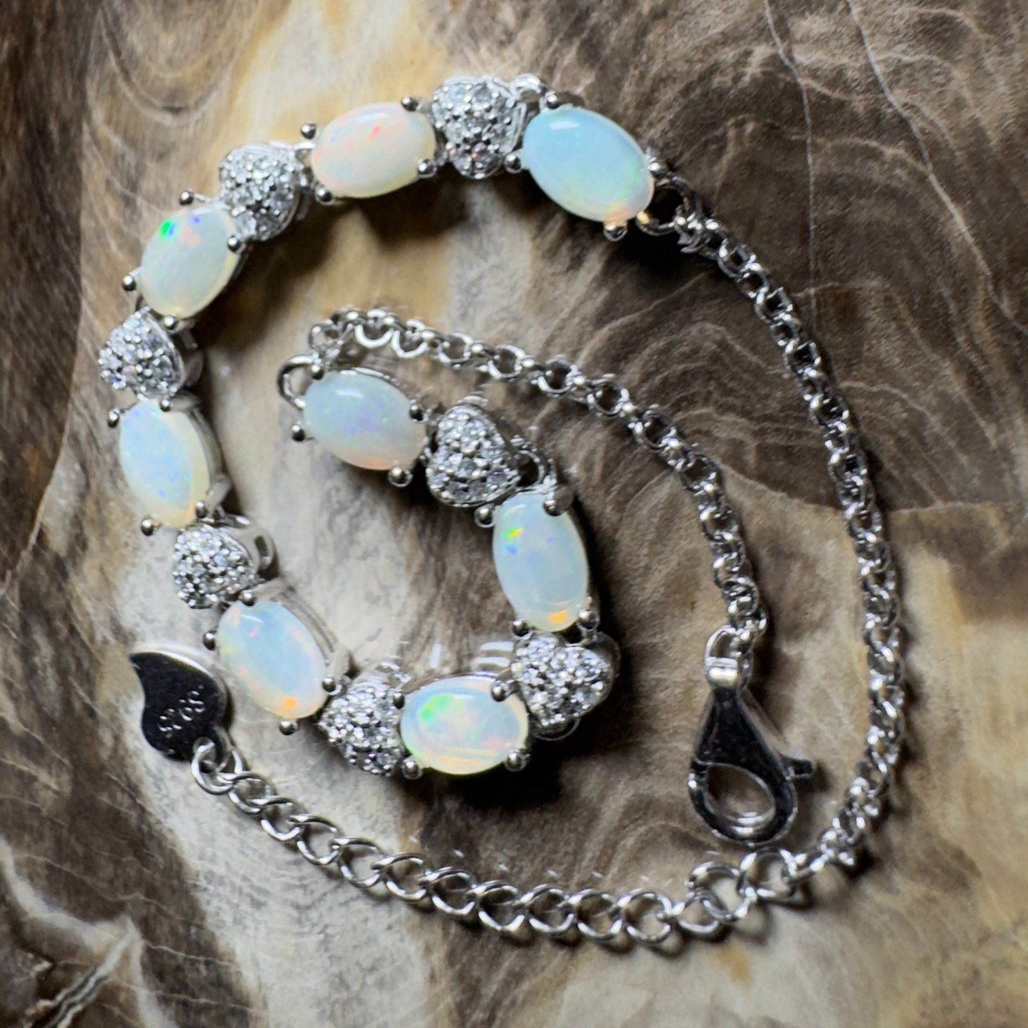Grampians Glow ~ 2.4ct Coober Pedy Opal 925 Sterling Silver Bracelet