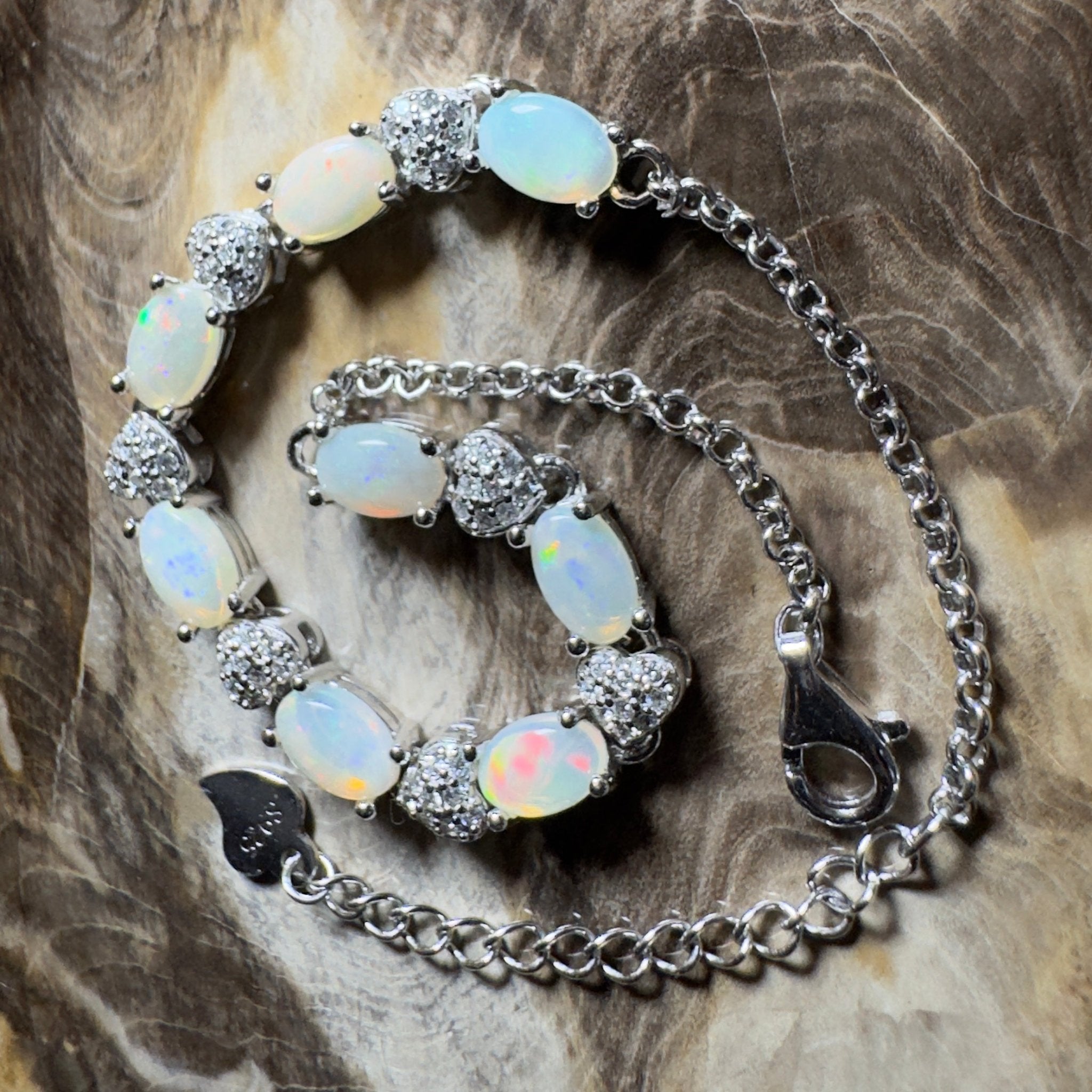 Grampians Glow ~ 2.4ct Coober Pedy Opal 925 Sterling Silver Bracelet