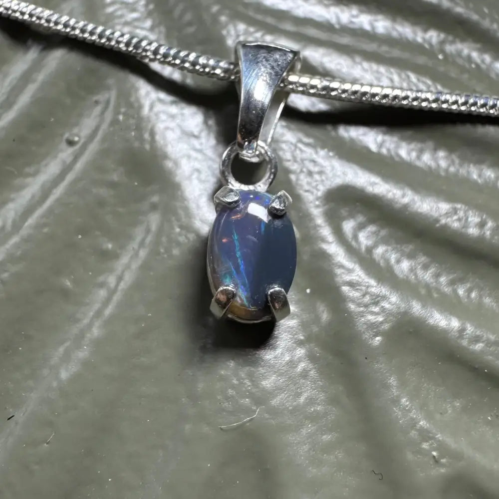 Silver pendant with oval lightning ridge opal from the Great Barrier Radiance collection