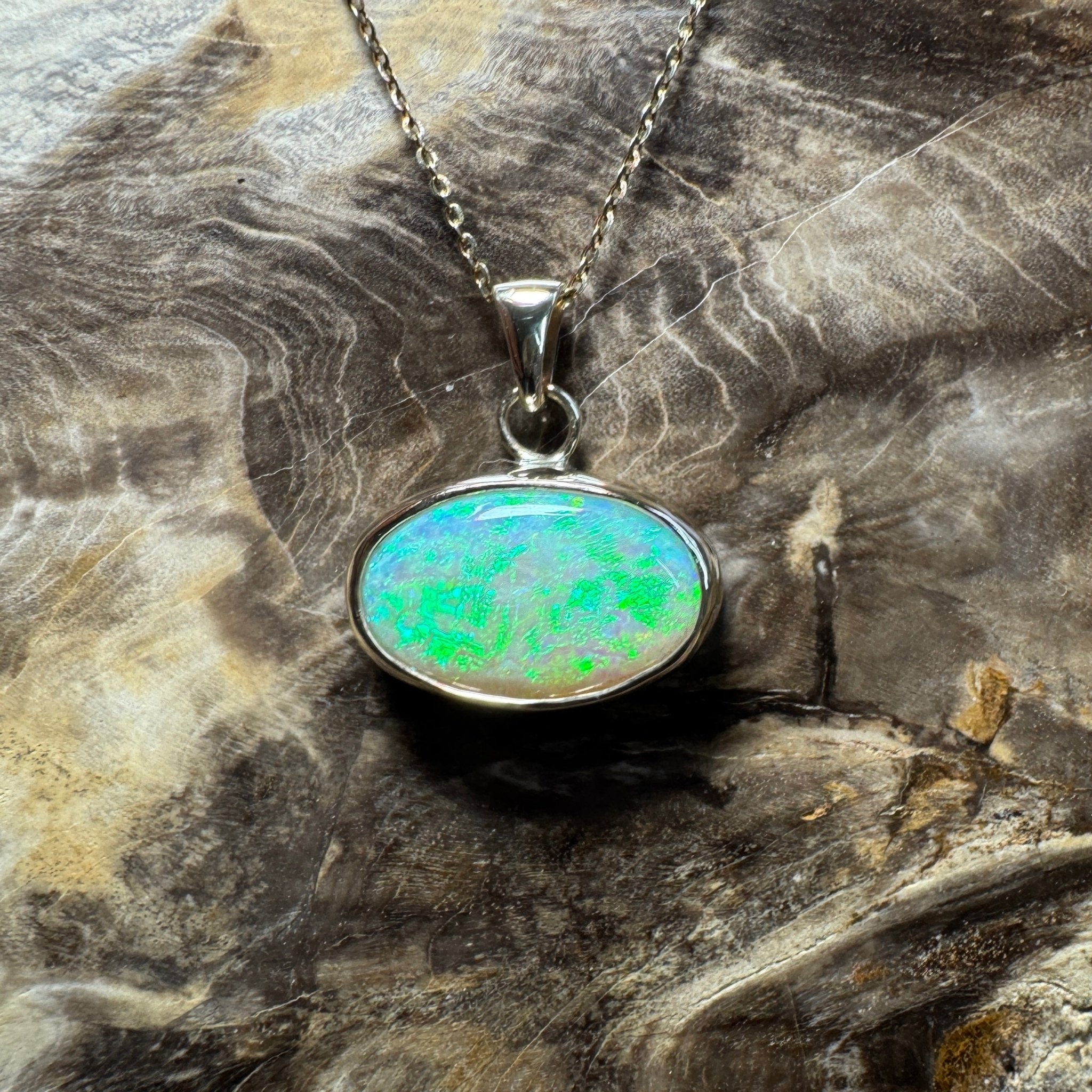 Green Ridge Fire ~ 3.6ct Solid Lightning Ridge Opal 9ct Australian Gold Pendant