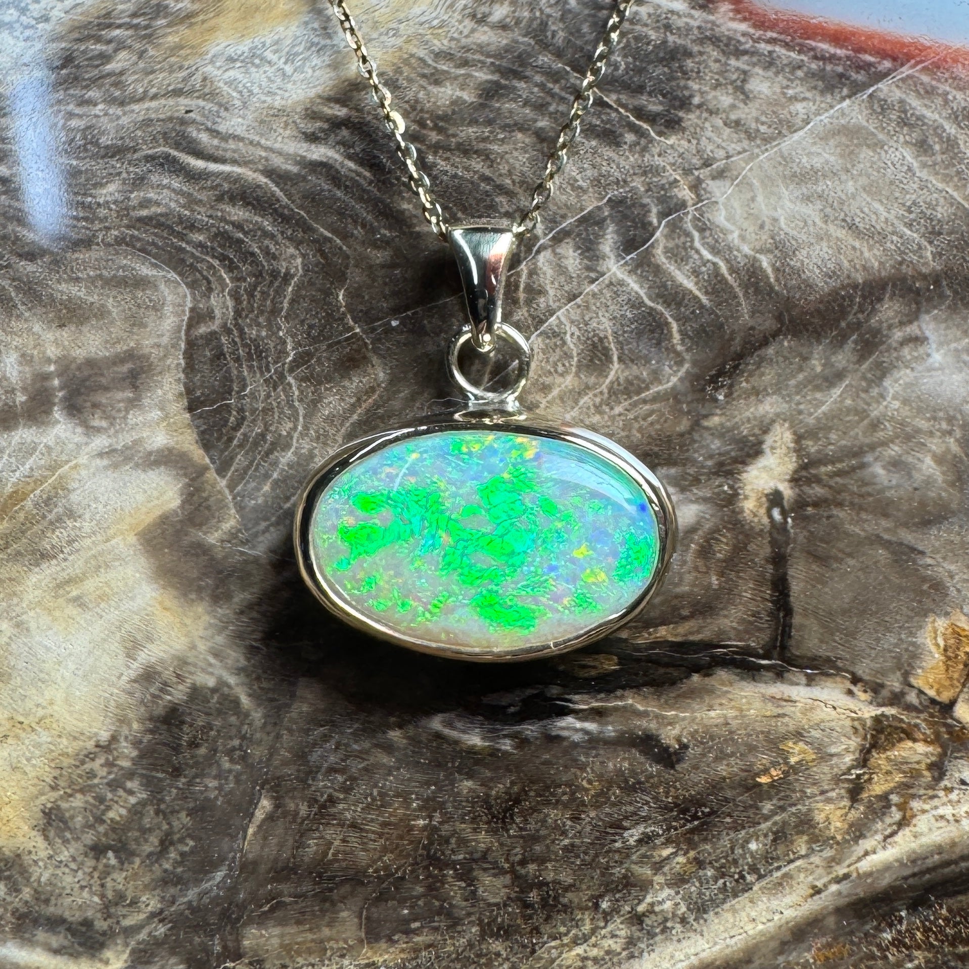 Green Ridge Fire ~ 3.6ct Solid Lightning Ridge Opal 9ct Australian Gold Pendant