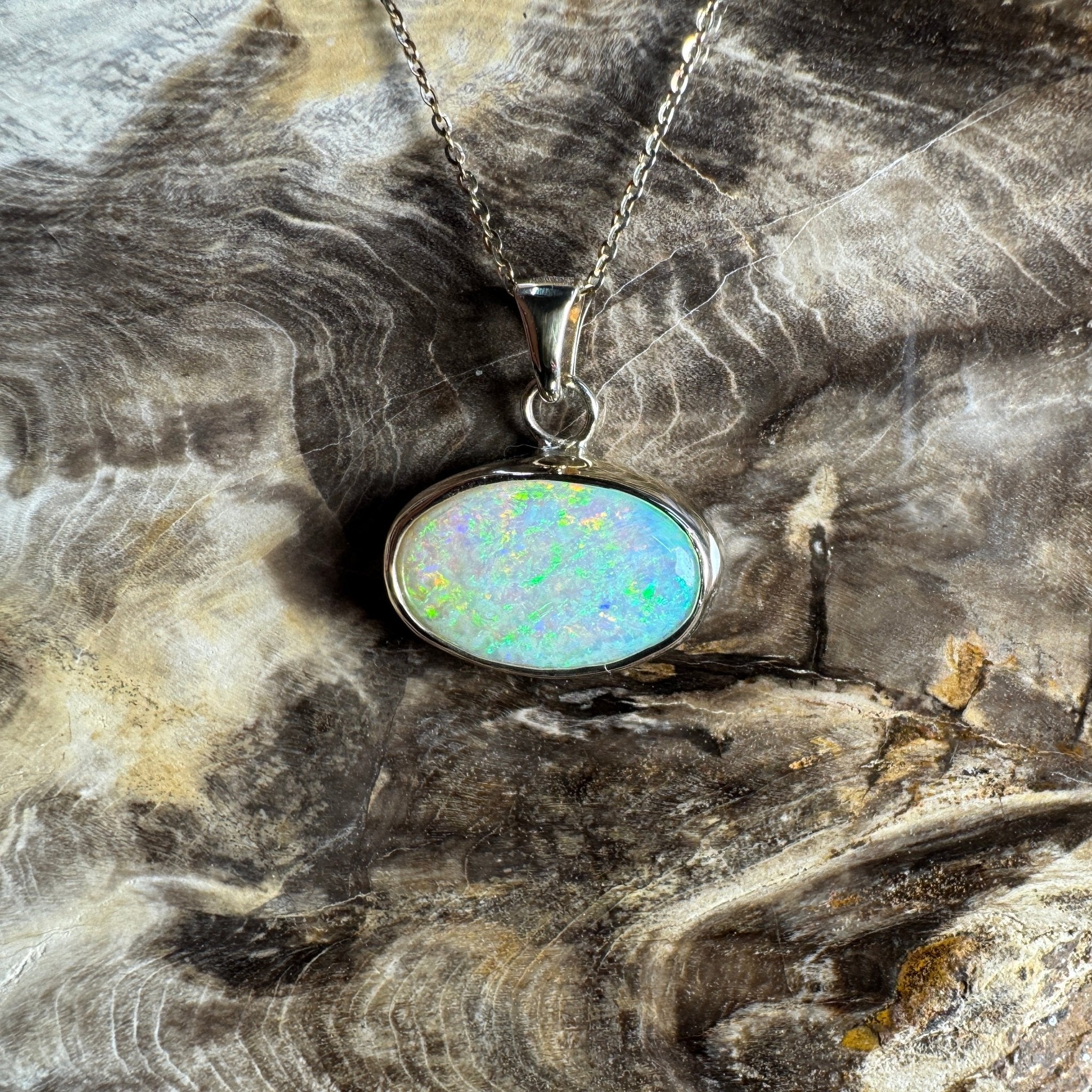 Green Ridge Fire ~ 3.6ct Solid Lightning Ridge Opal 9ct Australian Gold Pendant