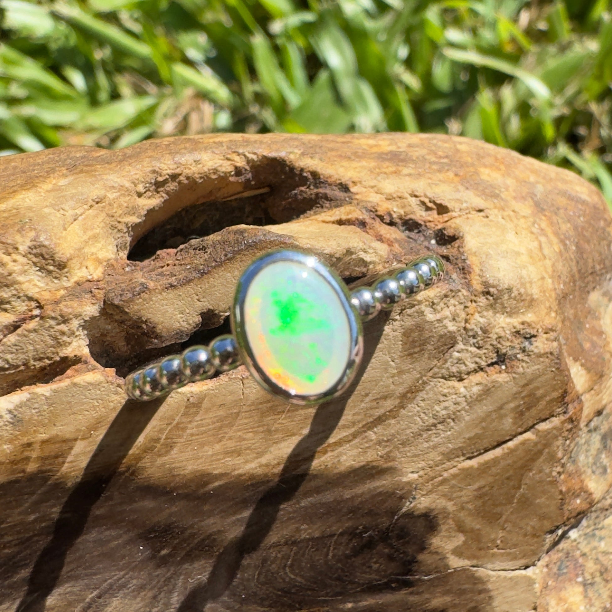 Greenacres ~ 0.7ct Solid Coober Pedy Opal 925 Silver Ring