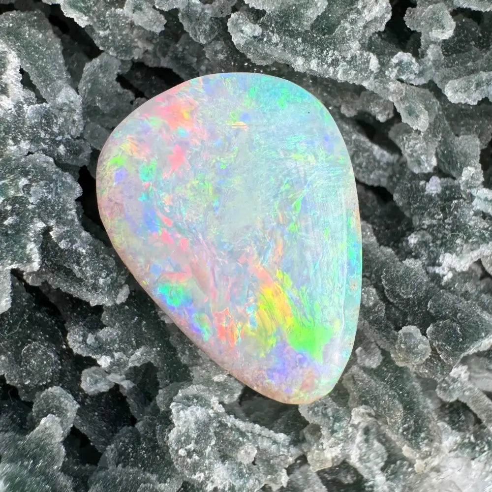 Hand-Cut Solid Coober Pedy Opal 5.7carat