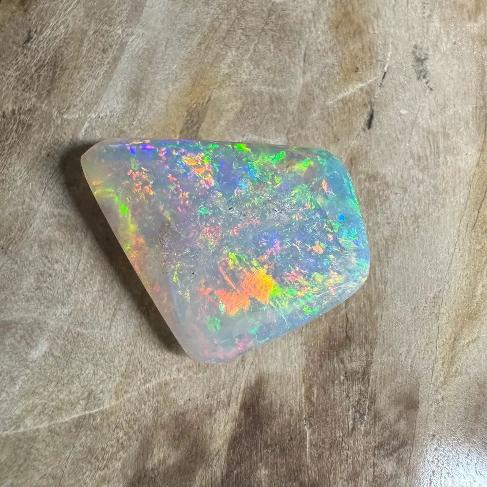 Hand-Cut Solid Lightning Ridge Crystal Opal 3.5carat