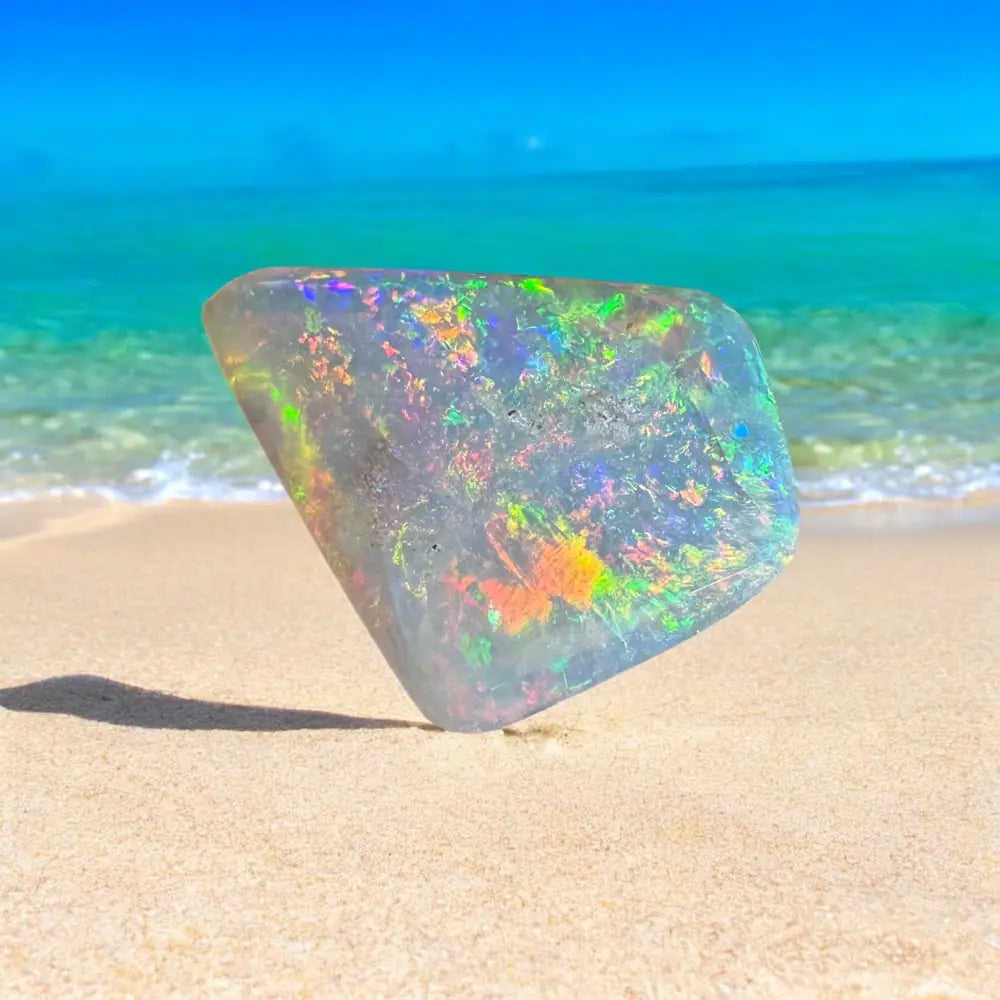 Hand-Cut Solid Lightning Ridge Crystal Opal 3.5carat