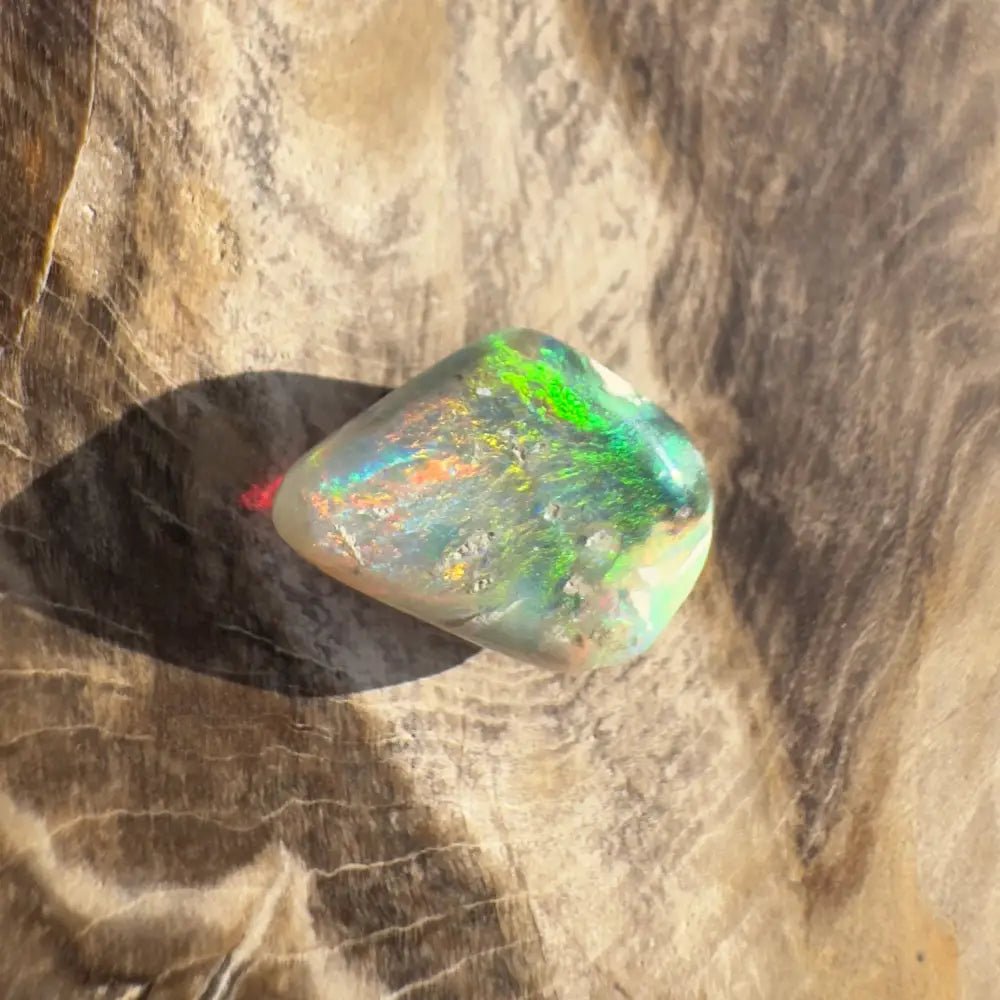 Hand - Cut Solid Lightning Ridge Nobby Opal 4.1carat