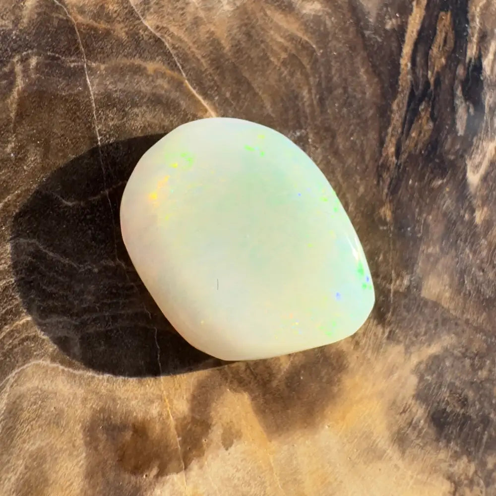 Hand-Cut Solid Lightning Ridge Opal 2.9carat