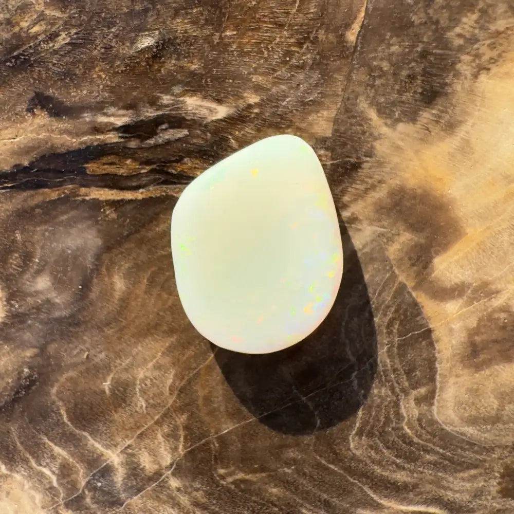 Hand-Cut Solid Lightning Ridge Opal 2.9carat