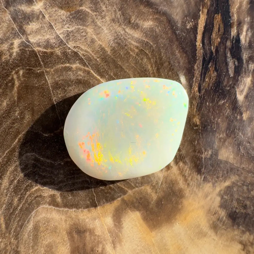Hand-Cut Solid Lightning Ridge Opal 2.9carat