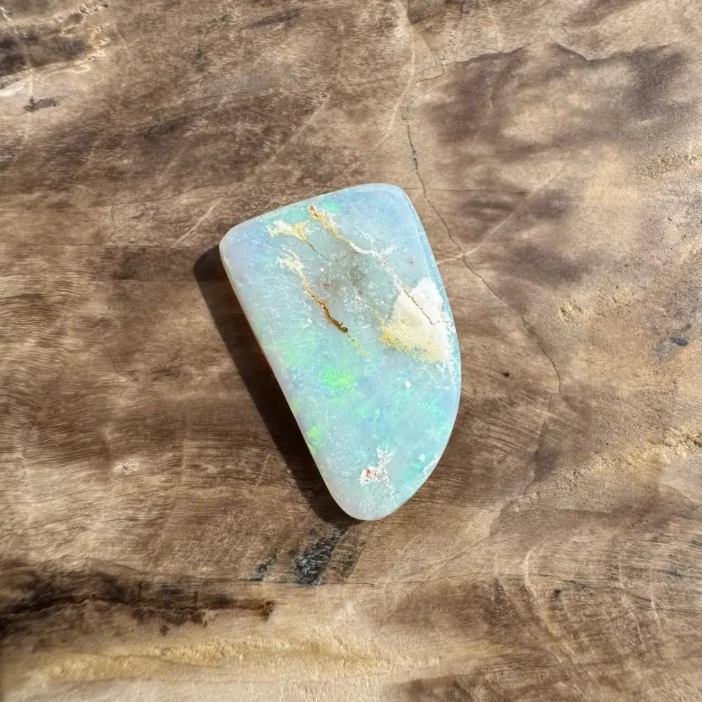Hand - Cut Solid Lightning Ridge Opal 3.2carat