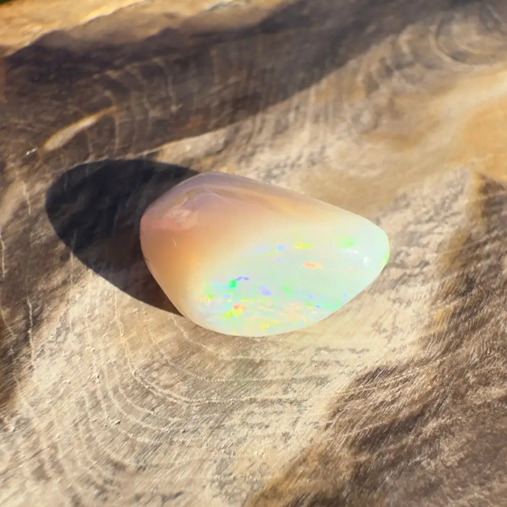 Polished Lightning Ridge Opal gemstone with iridescent flashes in the Hand-Cut Solid 4.1carat product