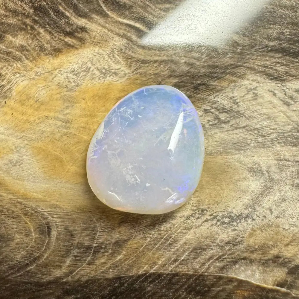 Iridescent polished Opalite stone in the Hand-Cut Solid Lightning Ridge Opal 4.7 carat product