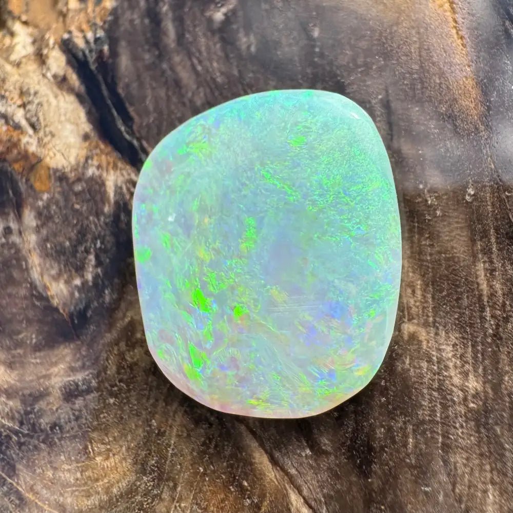 Hand - Cut Solid Lightning Ridge Opal 5.7carat
