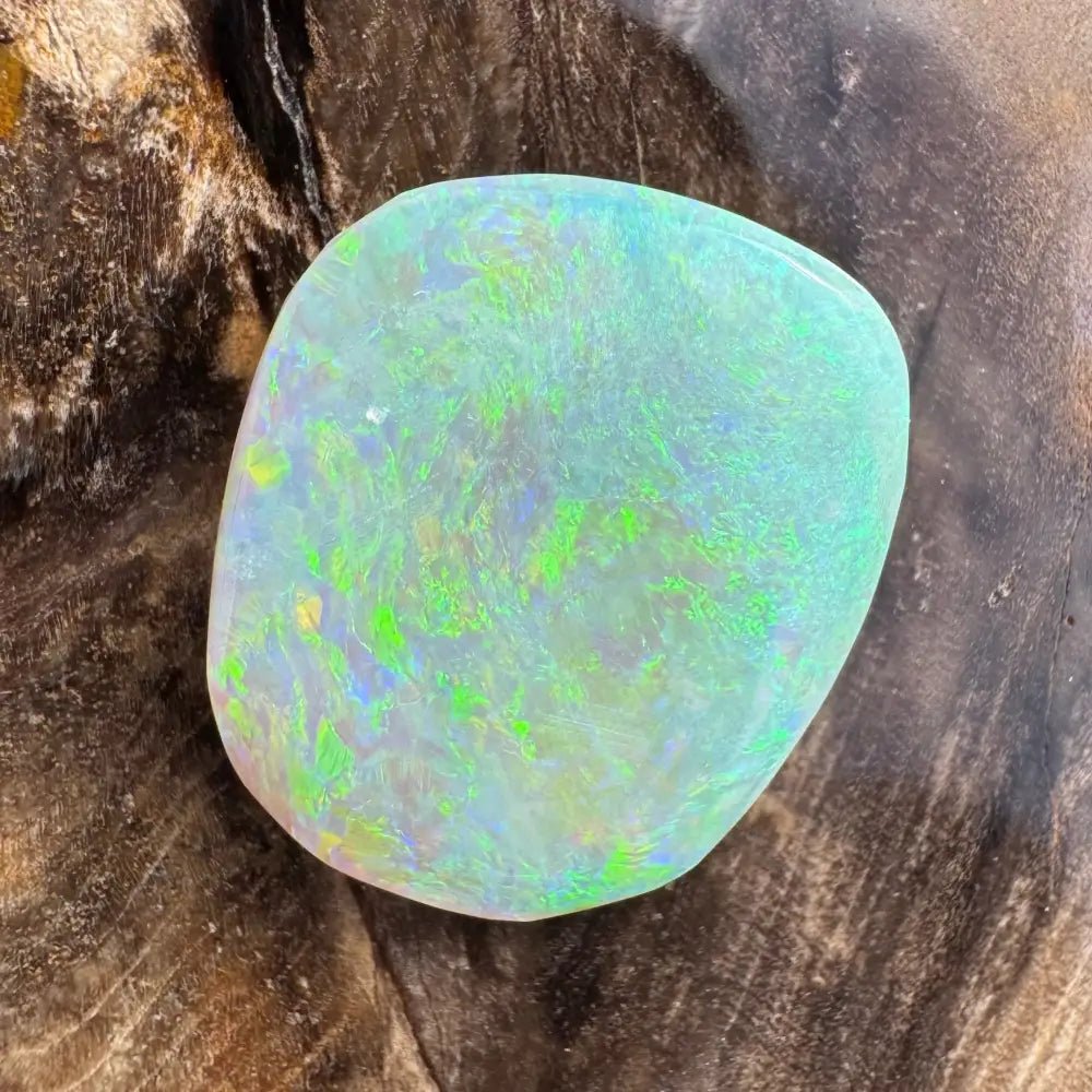 Hand - Cut Solid Lightning Ridge Opal 5.7carat
