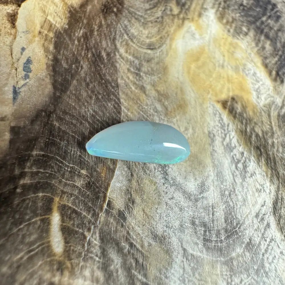 Hand - Cut Solid Lightning Ridge Semi Black Opal 1.2carat