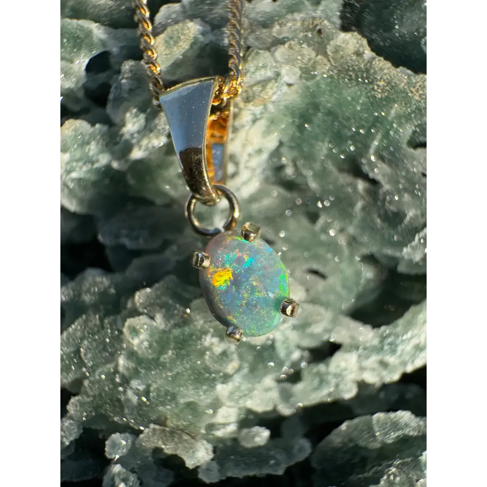 Handcrafted 9ct Solid Gold 0.7ct Lightning Ridge Black Opal Pendant