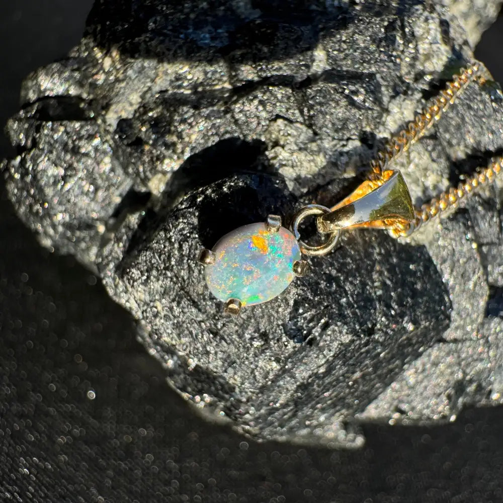 Handcrafted 9ct Solid Gold 0.7ct Lightning Ridge Black Opal Pendant
