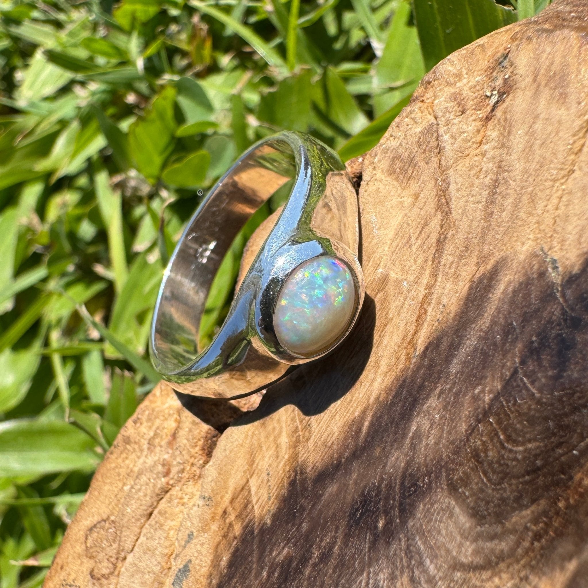 Harmony Light ~ Mintabie Solid Light 0.65ct Opal Ring – Sterling Silver Radiance