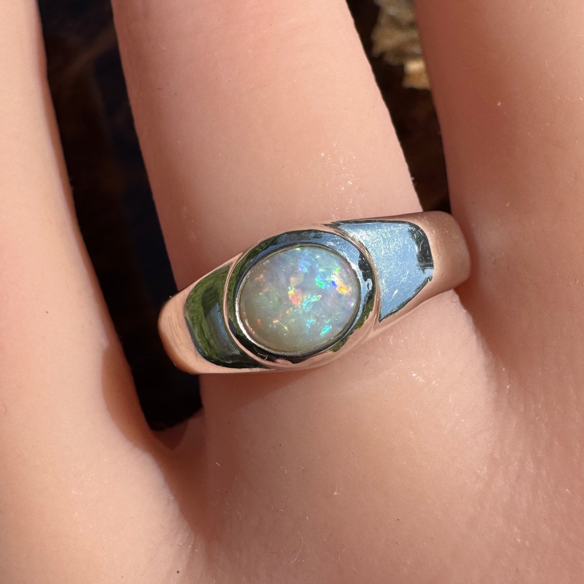 Harmony Light ~ Mintabie Solid Light 0.65ct Opal Ring – Sterling Silver Radiance