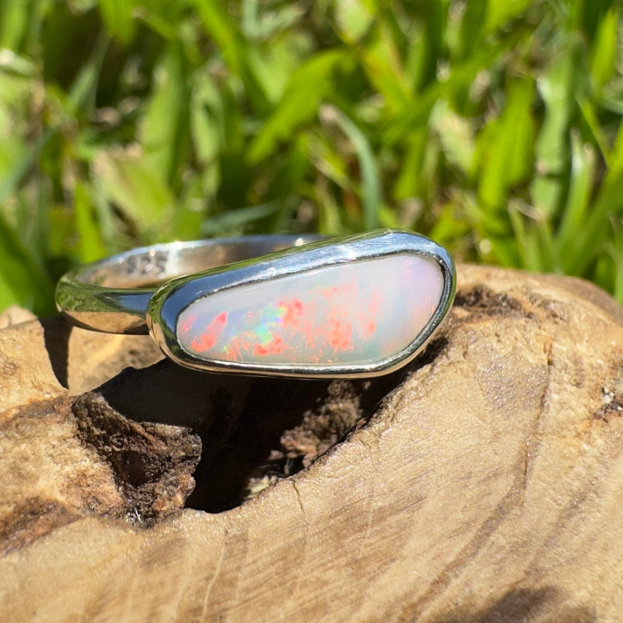 Innamincka Fire ~ 1.1ct Solid Lightning Ridge Opal 925 Silver Ring