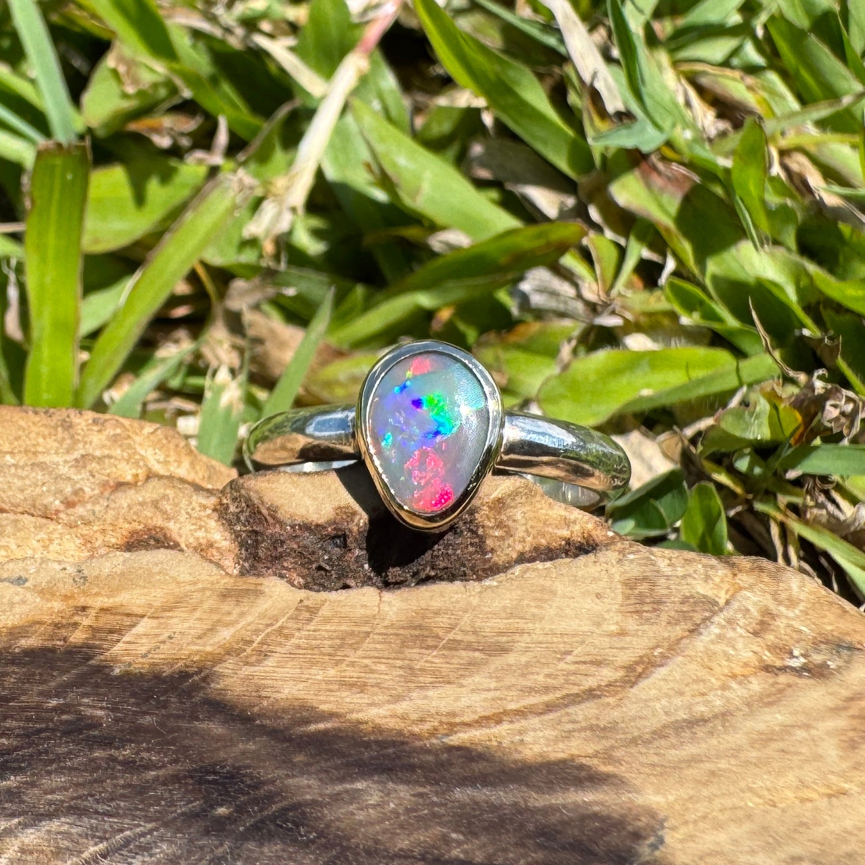 Jervis Bay Sunset - 0.6ct Solid Lightning Ridge Semi Black Opal Two - Tone 9ct Gold & 925 Sterling Silver Ring