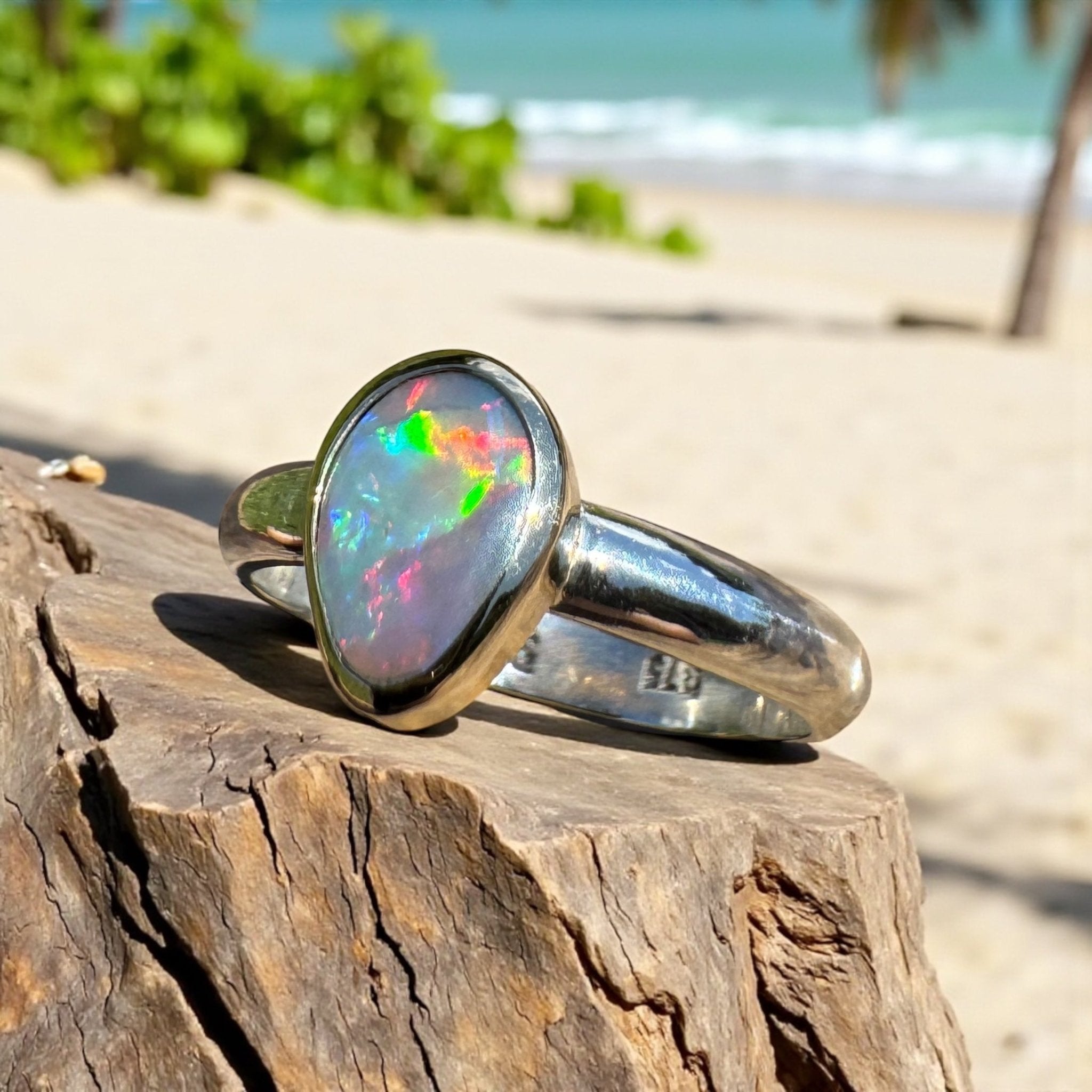 Jervis Bay Sunset - 0.6ct Solid Lightning Ridge Semi Black Opal Two - Tone 9ct Gold & 925 Sterling Silver Ring