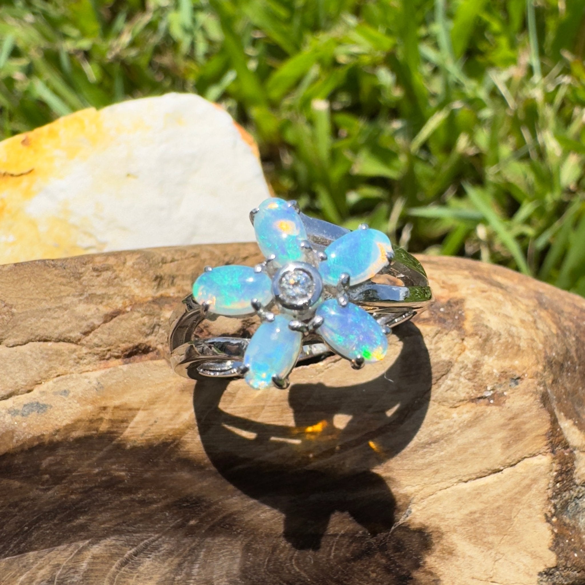 Jervis Blue Bloom – 1.5ct Solid Lightning Ridge Crystal Opal 925 Sterling Silver Ring