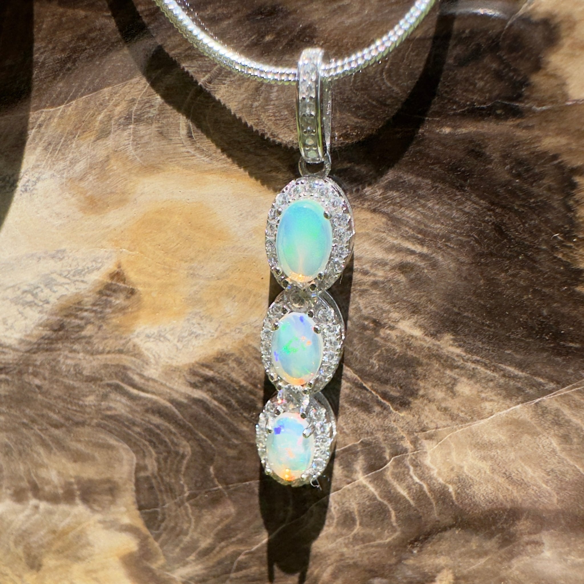 Kangaroo Point Colourflow ~ 1.2ct Coober Pedy Opal 925 Silver Pendant
