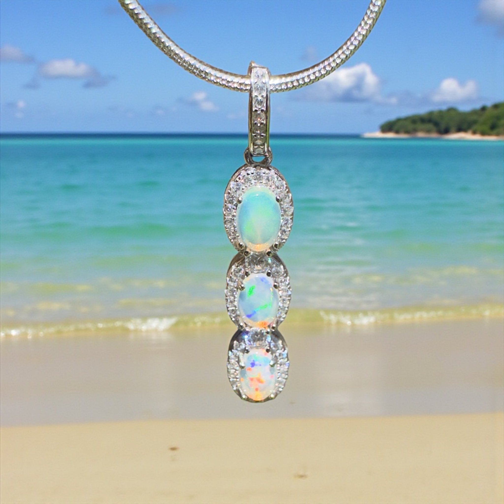 Kangaroo Point Colourflow ~ 1.2ct Coober Pedy Opal 925 Silver Pendant