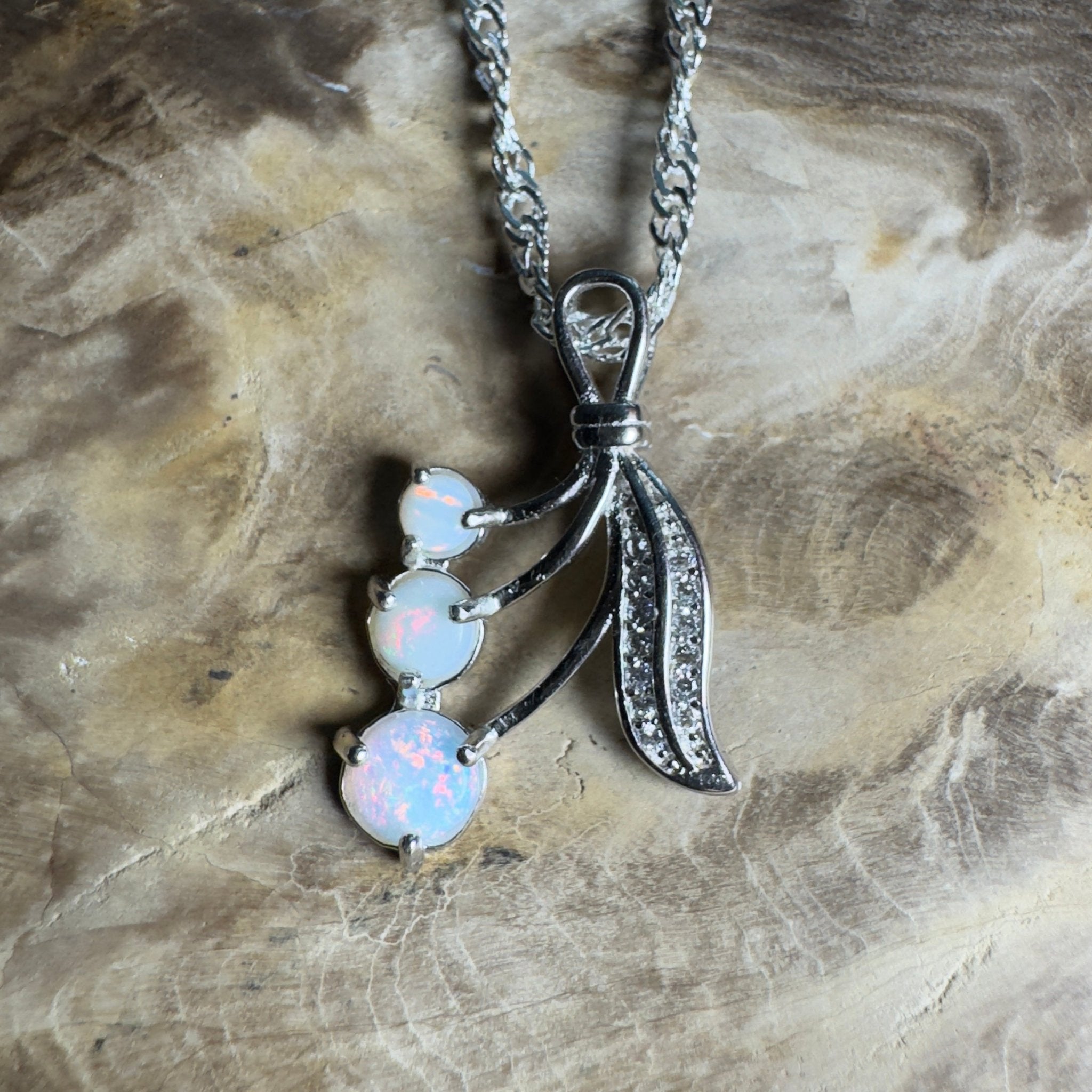 Kanku Starfire - 1.2ct Coober Pedy Opal 925 Silver Pendant