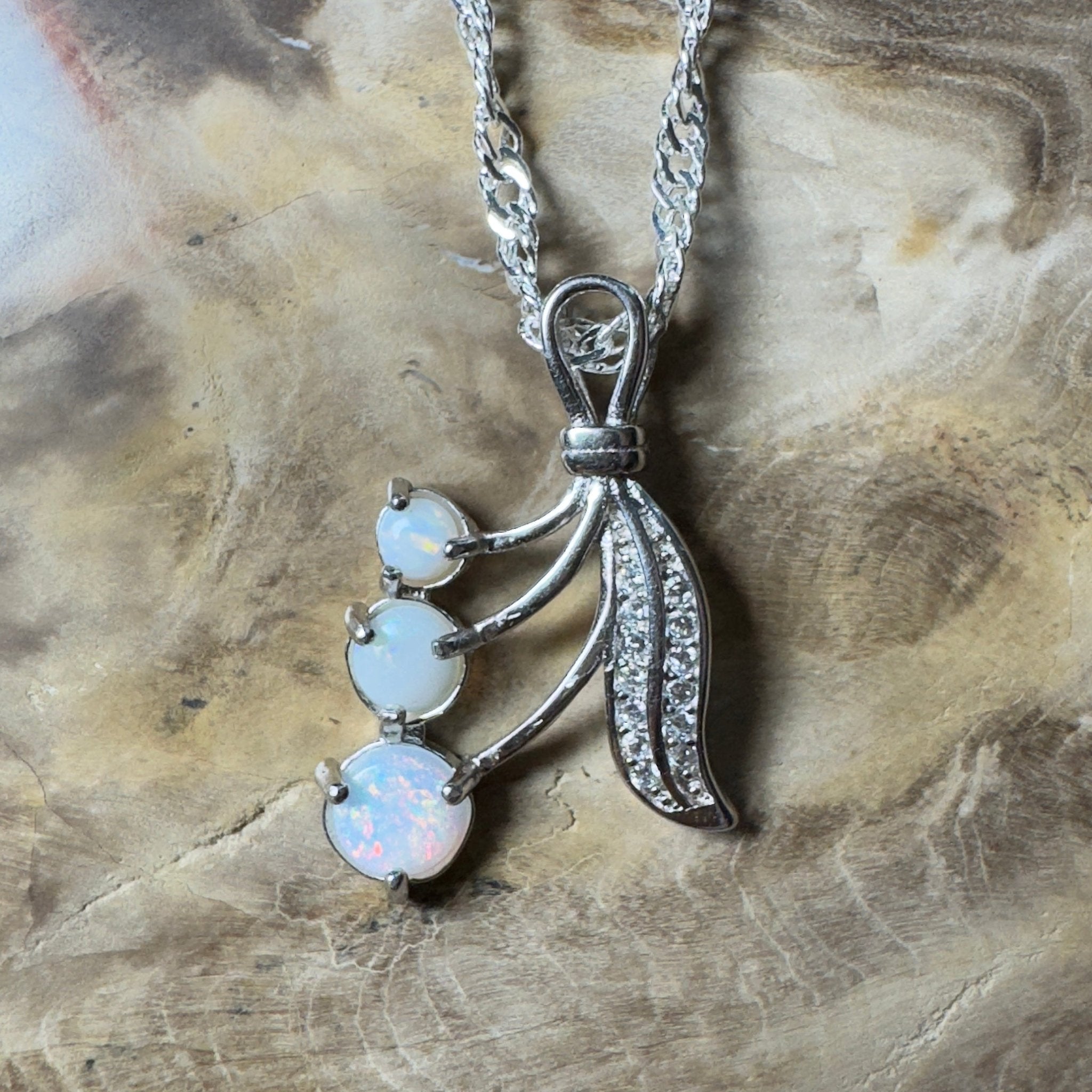 Kanku Starfire - 1.2ct Coober Pedy Opal 925 Silver Pendant