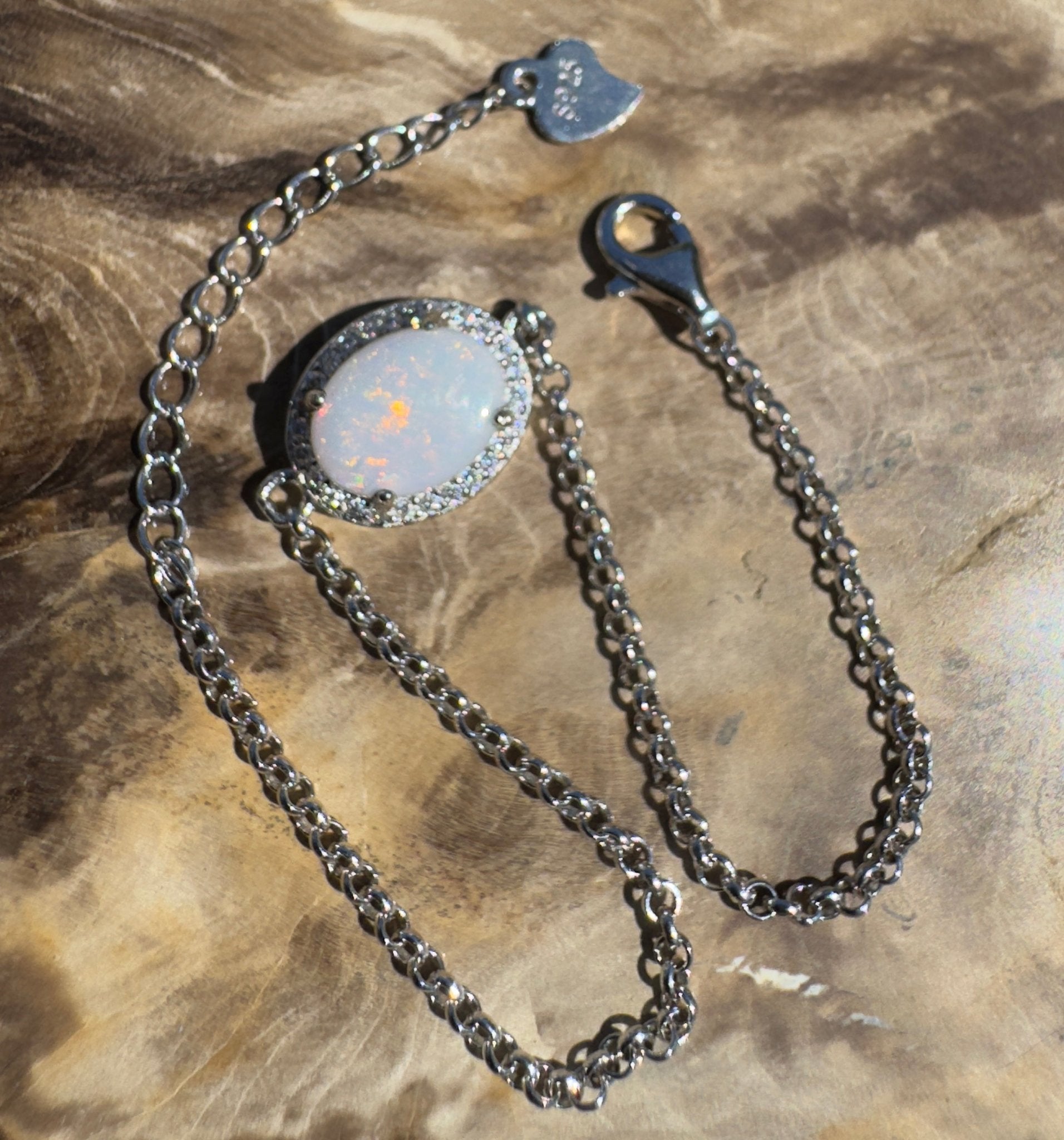 Karijini Trace - 0.8ct Coober Pedy Opal 925 Silver Bracelet