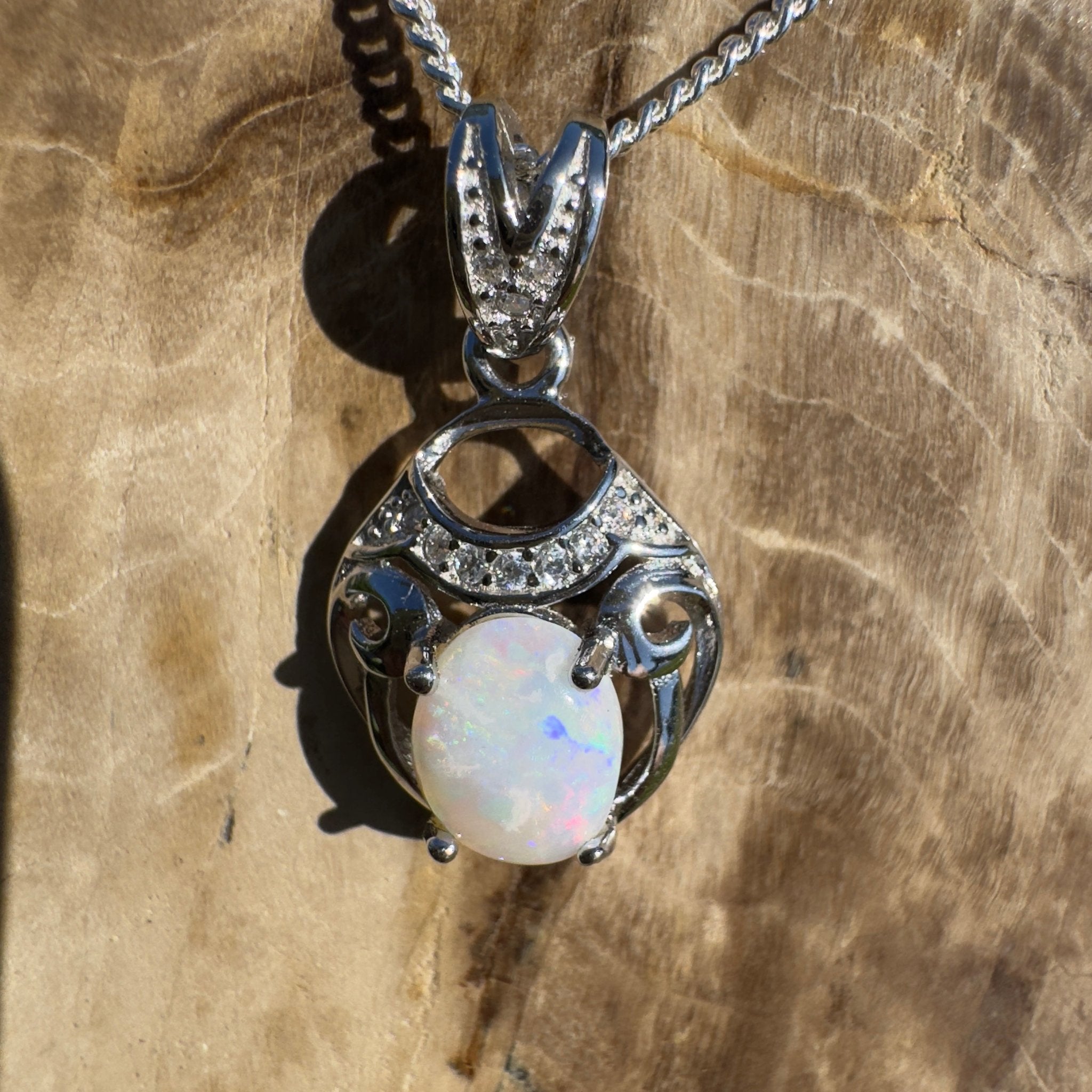 Kempe Road Gleam ~ 0.8ct Coober Pedy Opal 925 Silver Pendant