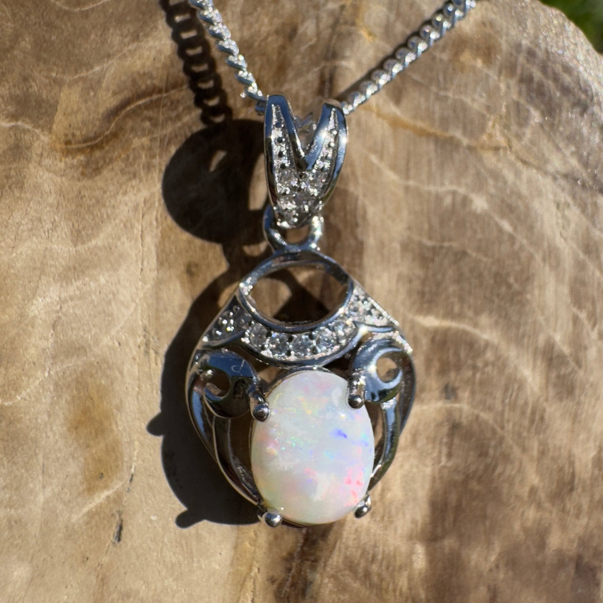Kempe Road Gleam ~ 0.8ct Coober Pedy Opal 925 Silver Pendant