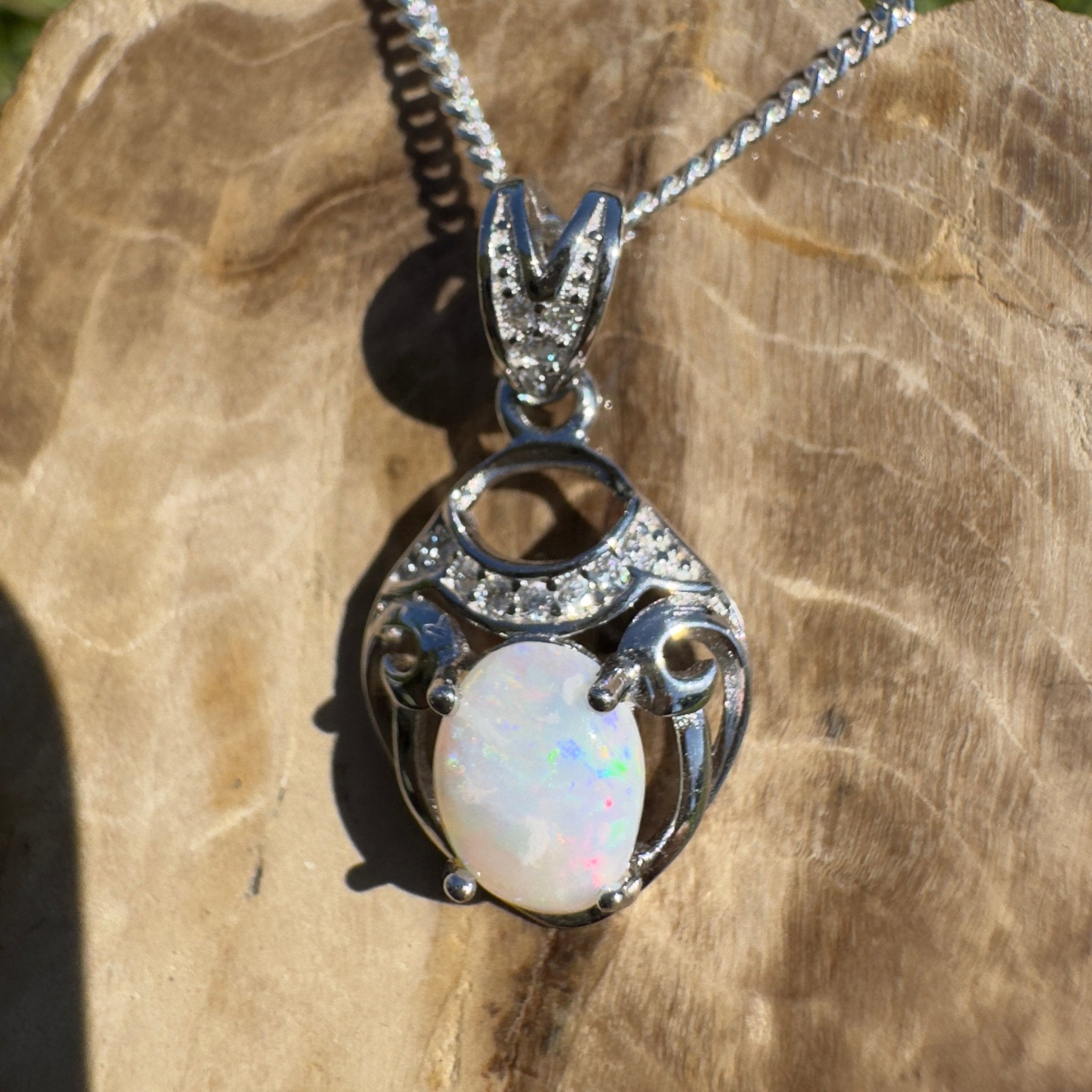 Kempe Road Gleam ~ 0.8ct Coober Pedy Opal 925 Silver Pendant