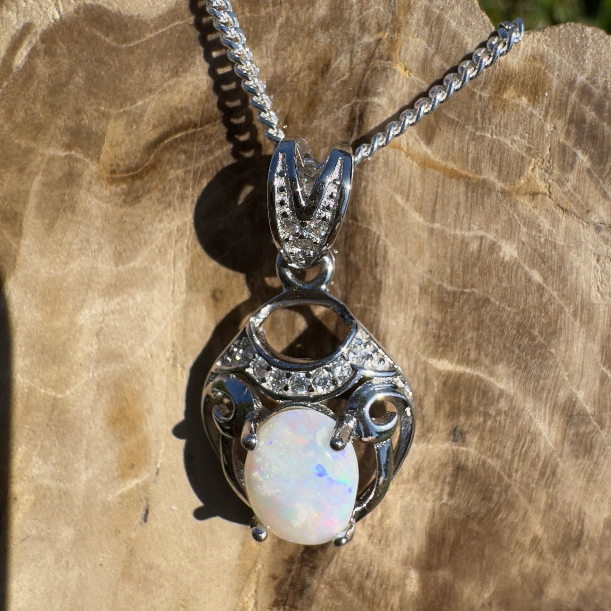 Kempe Road Gleam ~ 0.8ct Coober Pedy Opal 925 Silver Pendant