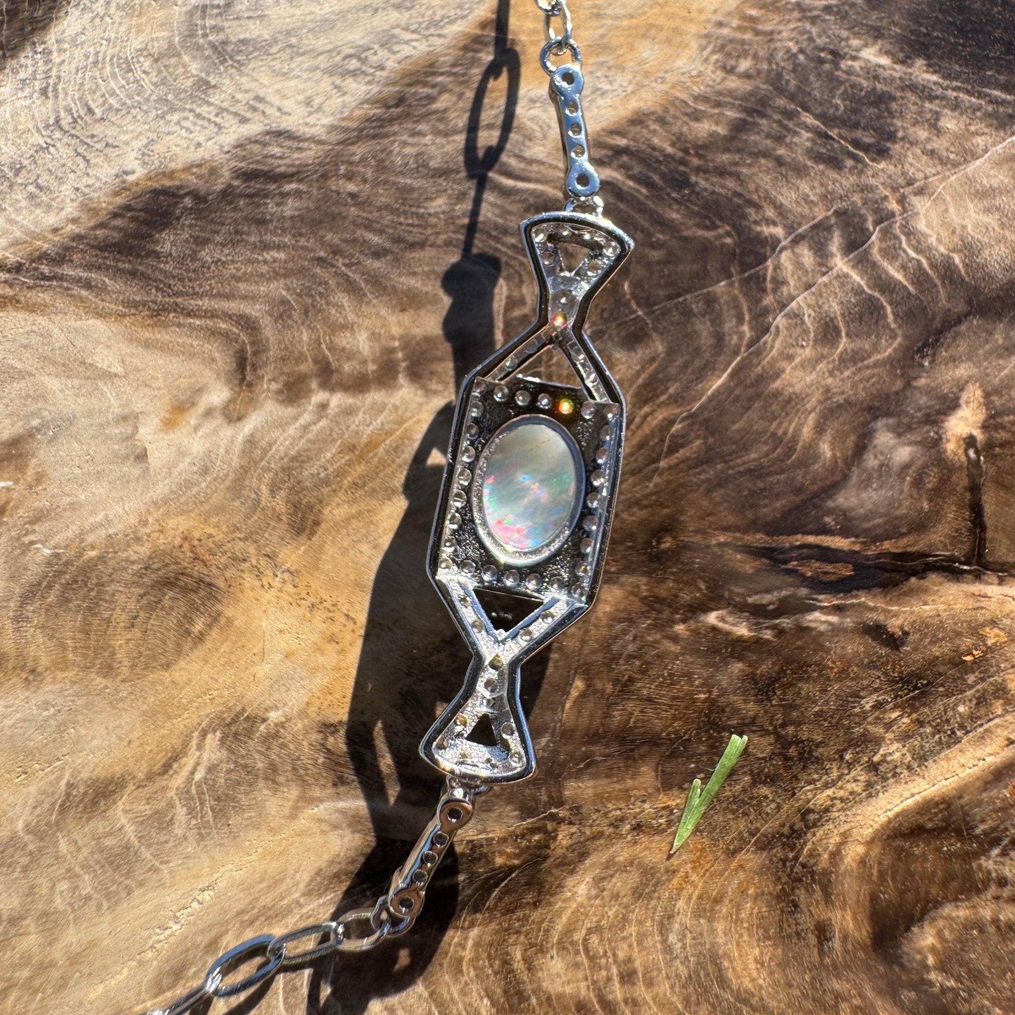 Kiama Glow - 0.8ct Coober Pedy Opal 925 Silver Bracelet