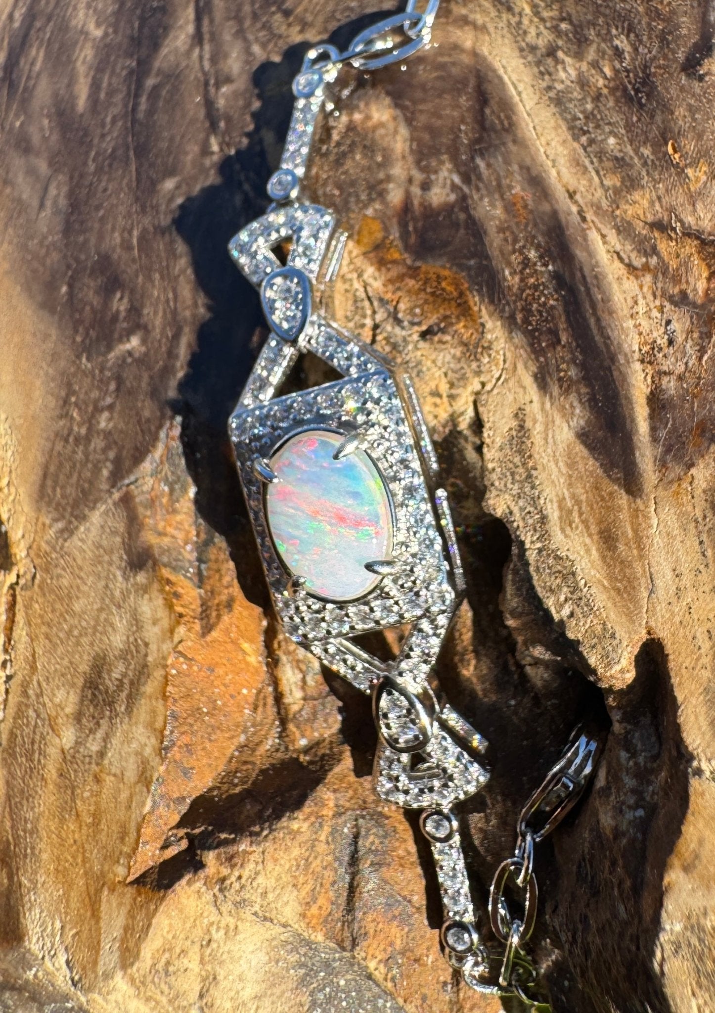 Kiama Glow - 0.8ct Coober Pedy Opal 925 Silver Bracelet