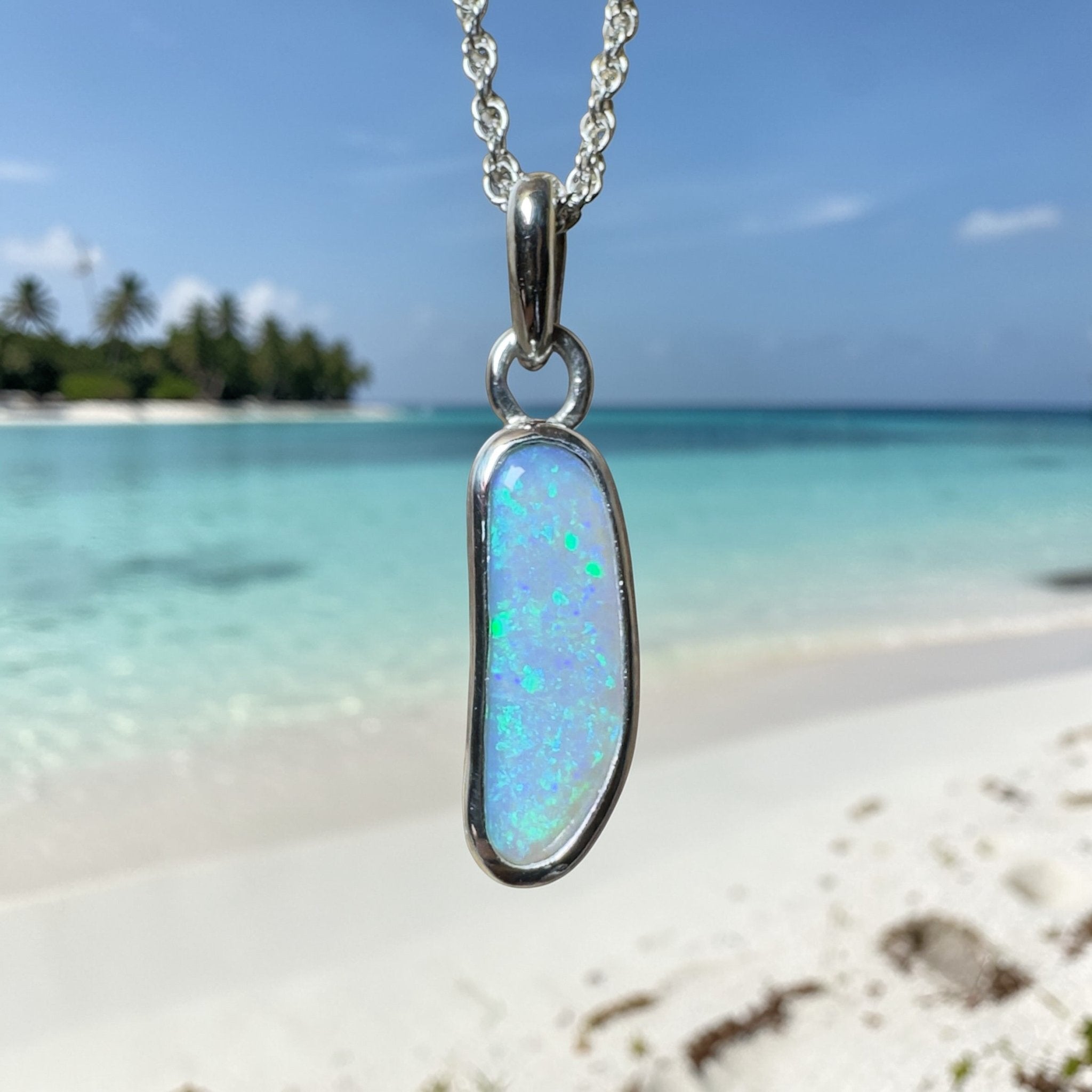 Lake Argyle Glow ~ 2.3ct Lightning Ridge Opal 925 Silver Pendant