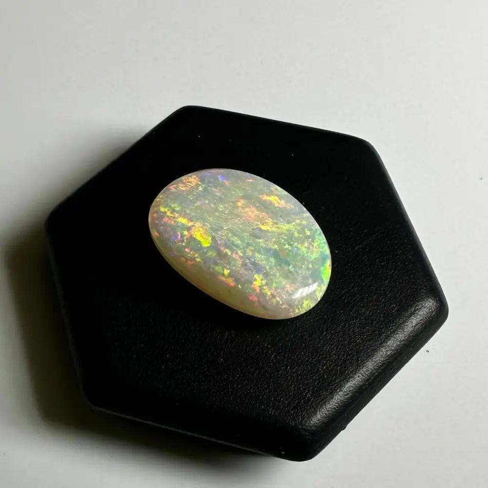 Oval opal gemstone with vibrant color play from Lightning Ridge Opal 2.4carat solid hand-cut