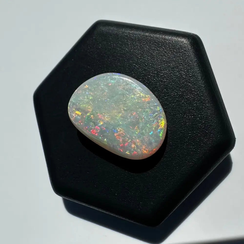 Iridescent Lightning Ridge Opal gemstone in a 2.4ct solid hand-cut jewelry piece