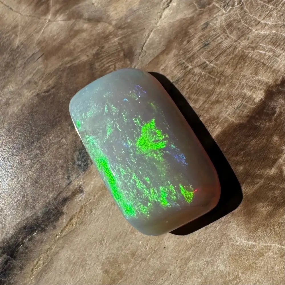 Lightning Ridge Opal 7.7 carat Solid Hand - Cut