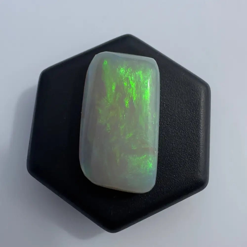 Lightning Ridge Opal 7.7 carat Solid Hand - Cut