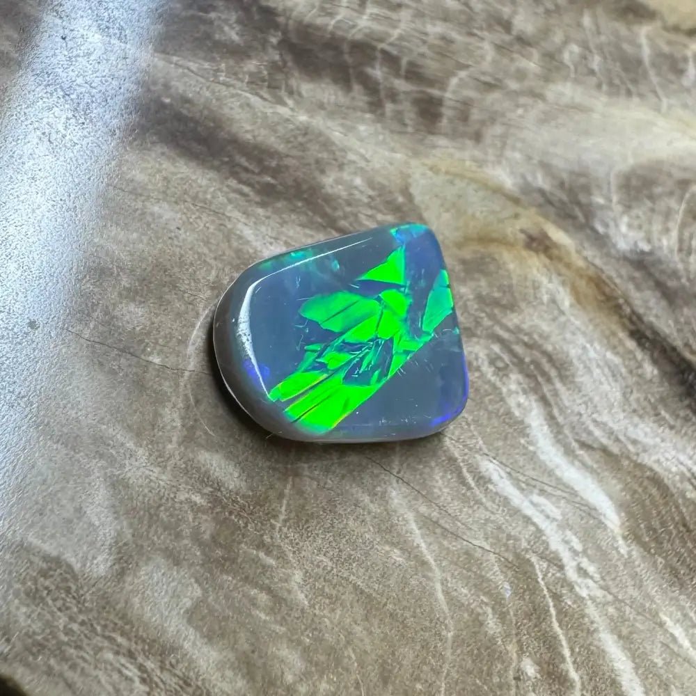 Lightning Ridge Semi Black Opal 3.1carat Solid Hand - Cut